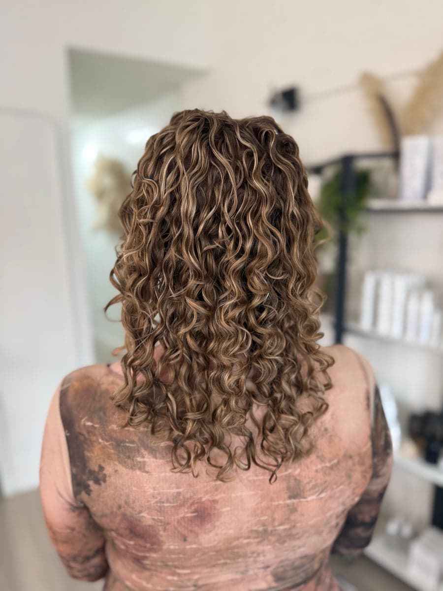 Flourish Curl Studio gallery image