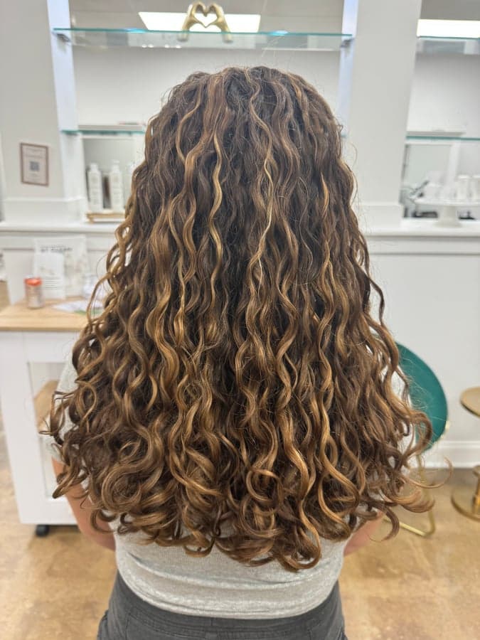 224 Curls Studio gallery image