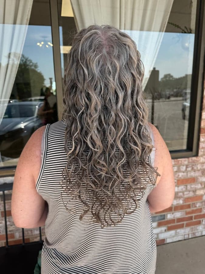 224 Curls Studio gallery image