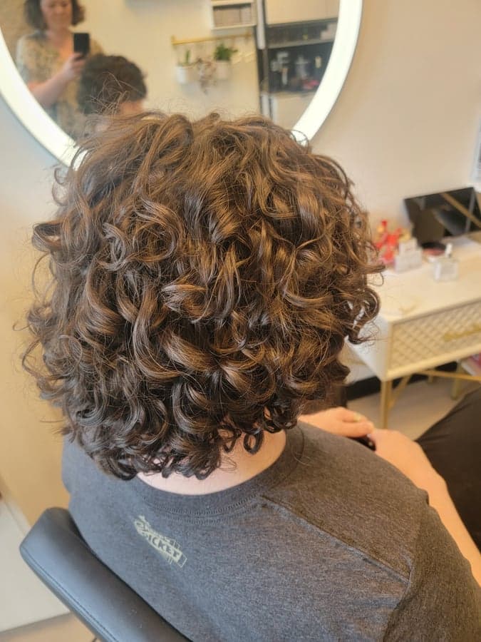 DeAnna's Hair Haven gallery image
