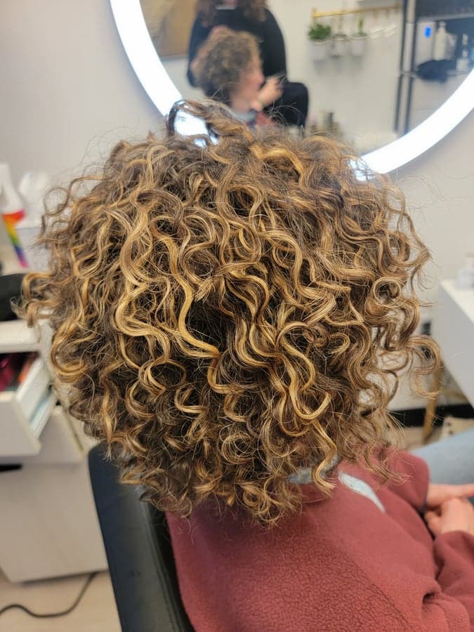 DeAnna's Hair Haven gallery image