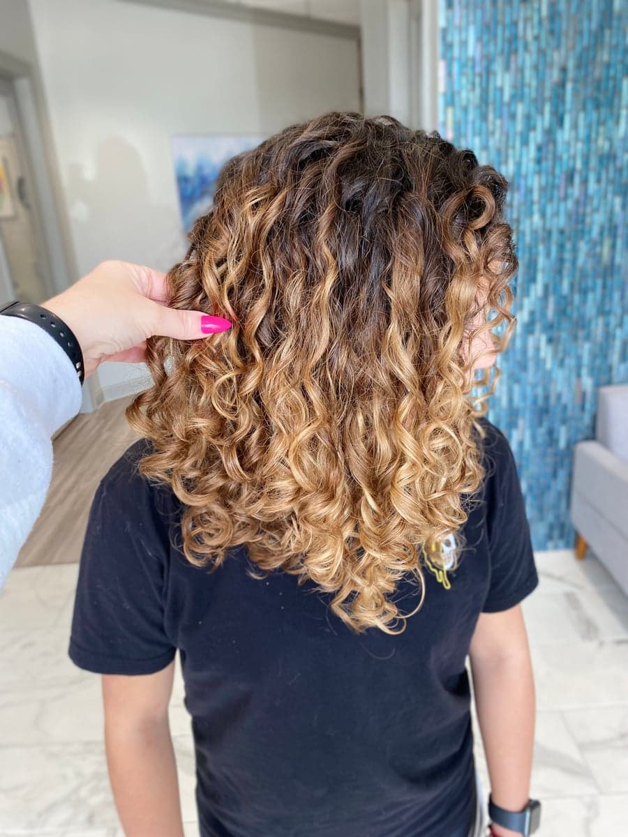 Kim Does Hair gallery image