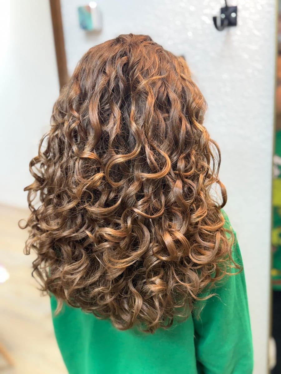House of Cuts & Curls gallery image